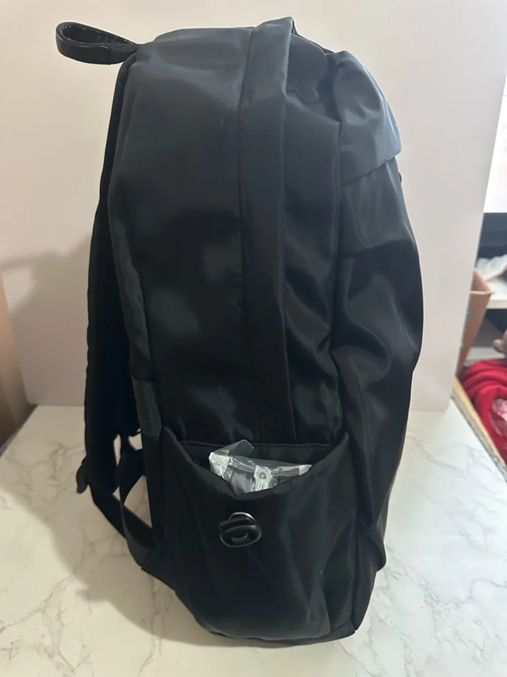 Black Men's Water-Resistant Tech Backpack Sleek Everyday Carry with USB port